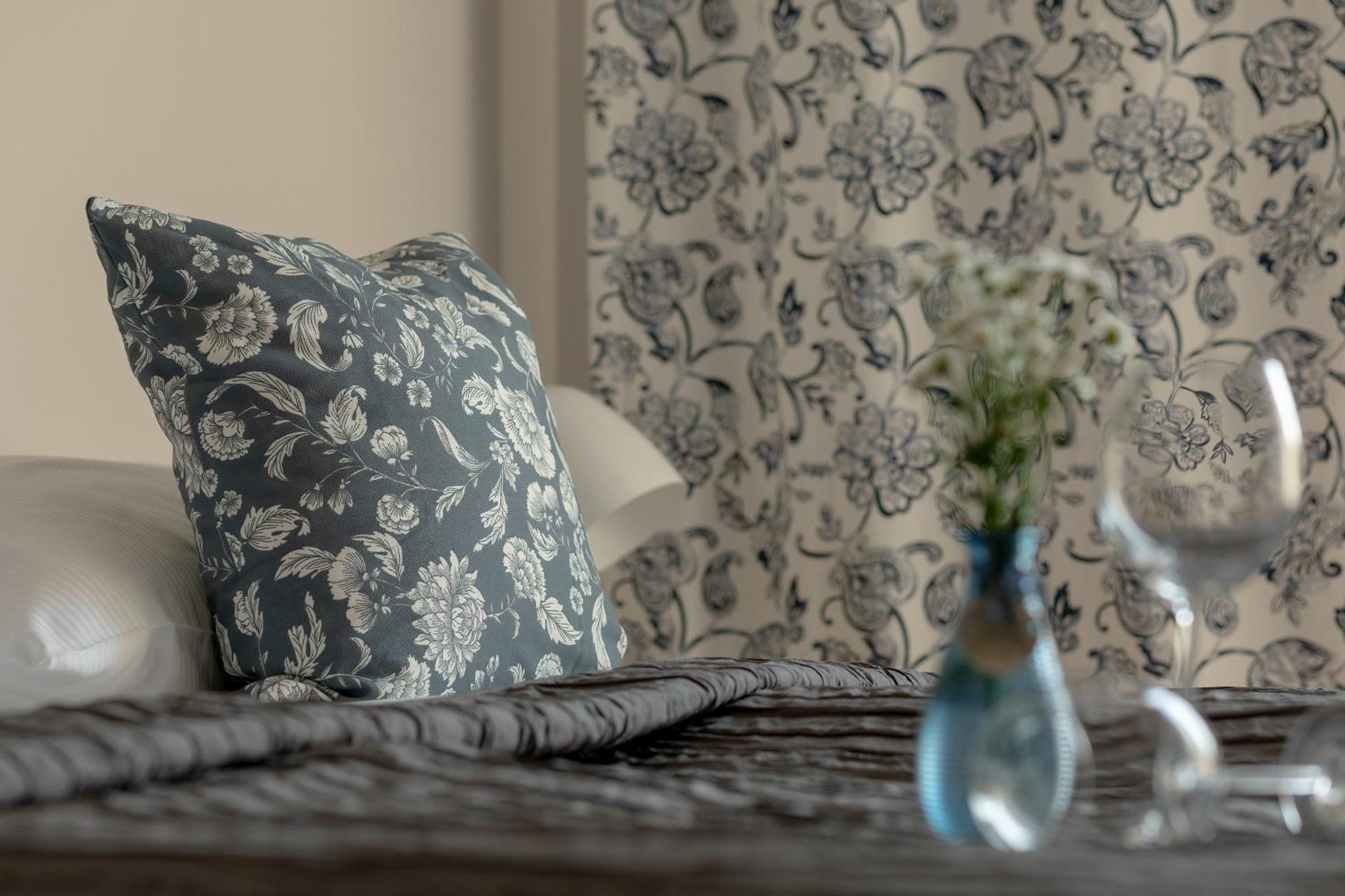 Podczele Seashore Spa & Jacuzzi Apartments With Parking By Noclegi Renters Kolobrzeg Bagian luar foto