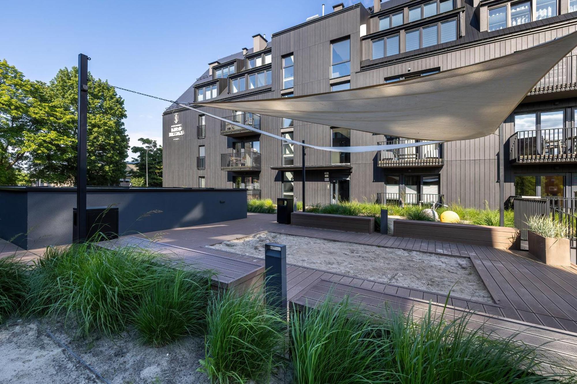 Podczele Seashore Spa & Jacuzzi Apartments With Parking By Noclegi Renters Kolobrzeg Bagian luar foto